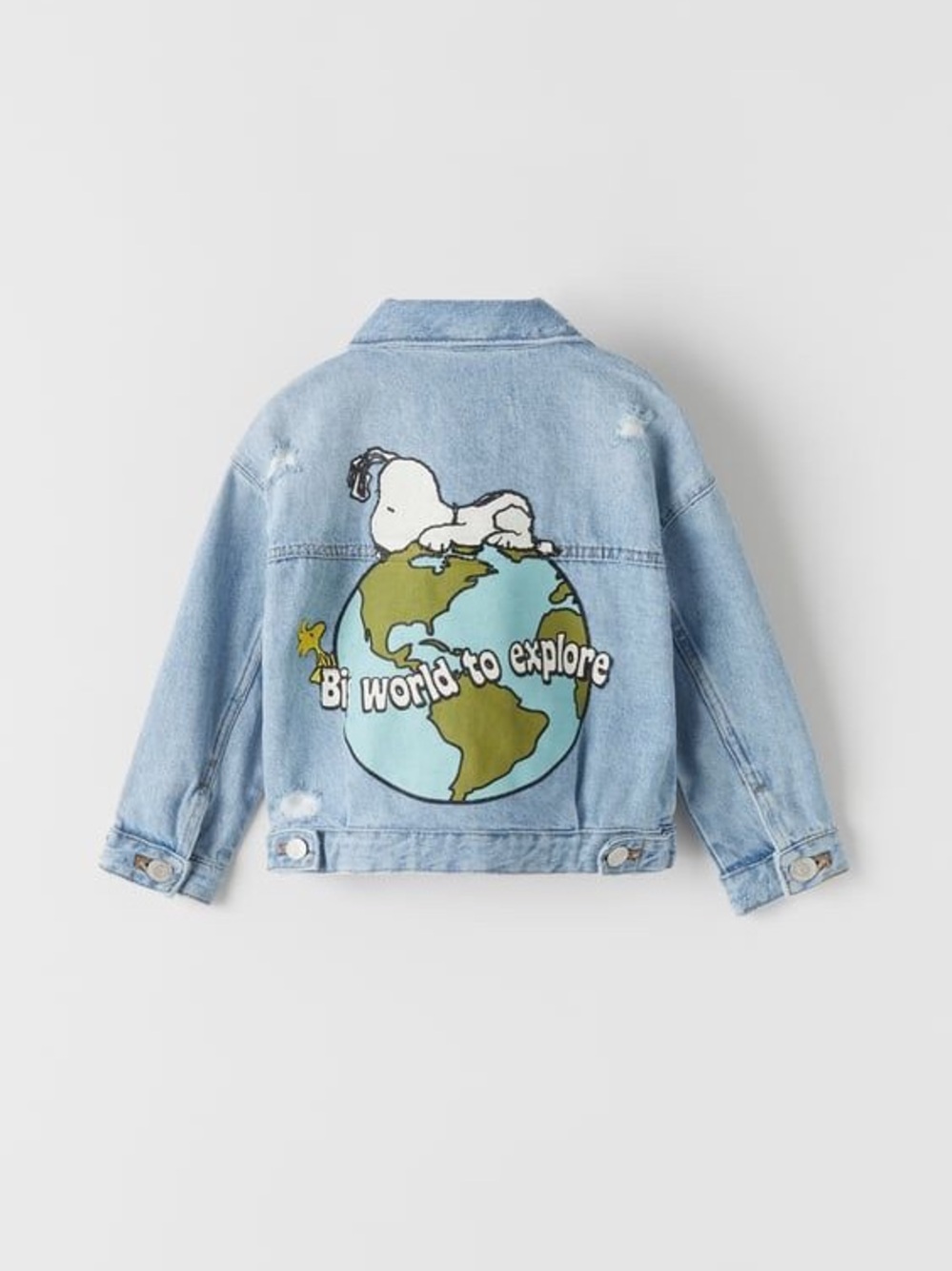 collaborative Zara x Peanuts  light-wash distressed denim jacket